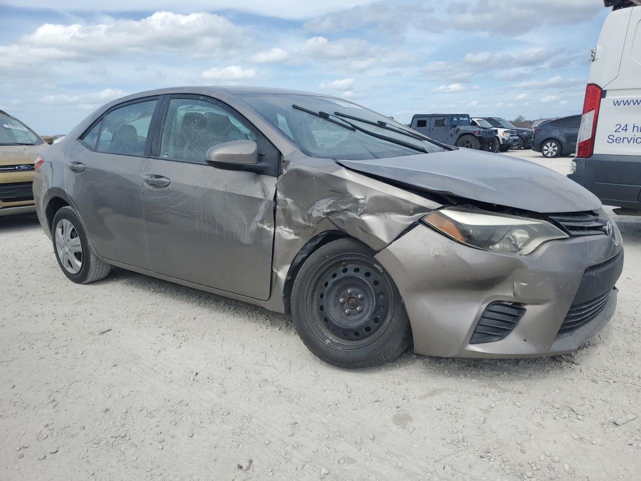 2014 Toyota Corolla - Image 4