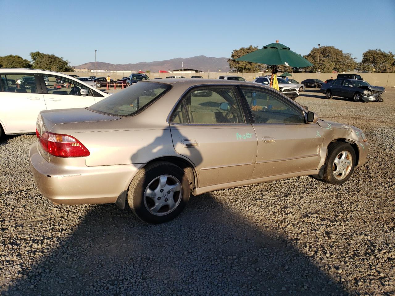2000 Honda Accord - Image 3