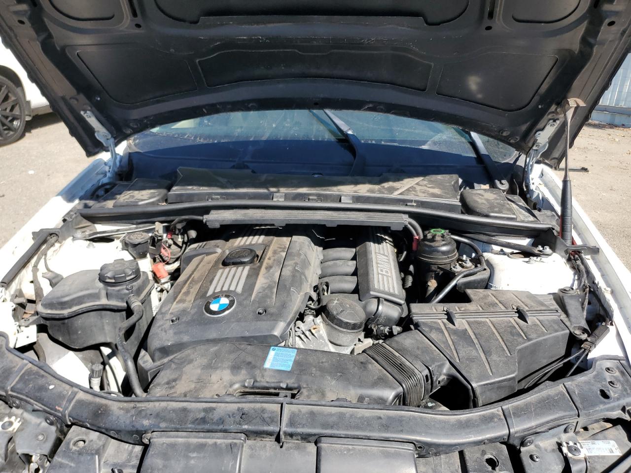 2011 BMW 3er - Image 11