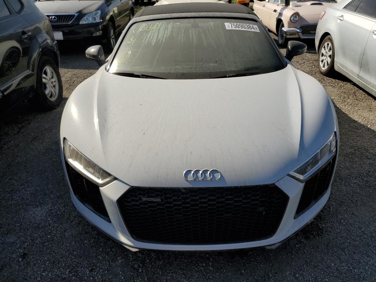 2018 Audi R8 Spyder Plus VIN: WUA4BCFX2J7901190 Lot: 75090384