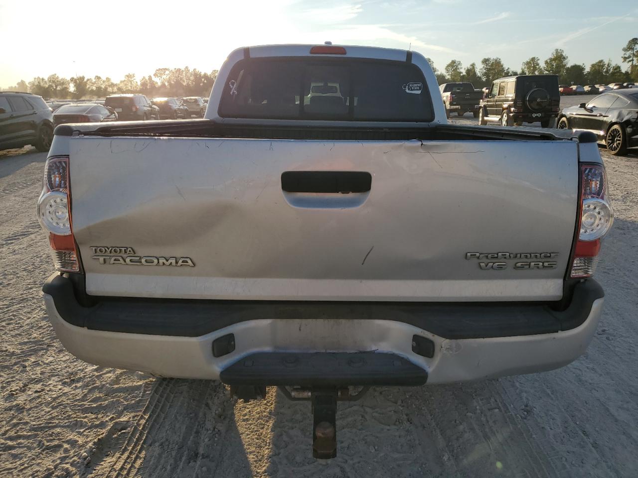 2010 Toyota Tacoma - Image 6