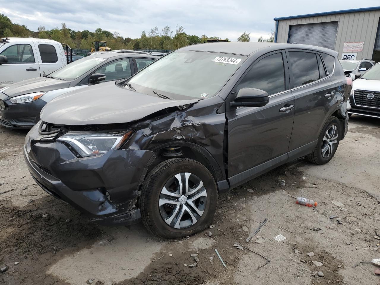 JTMBFREV1JJ743956 2018 TOYOTA RAV 4 - Image 1