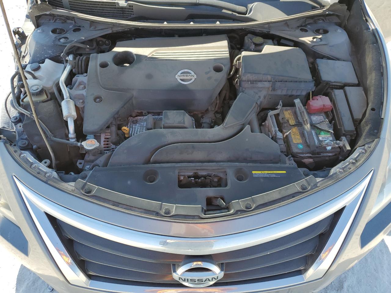 2015 Nissan Altima - Image 12