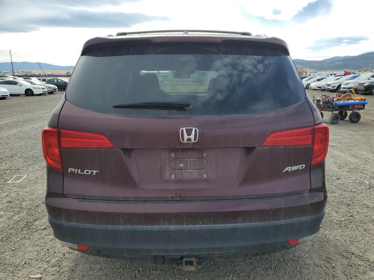 2017 Honda Pilot - Image 6