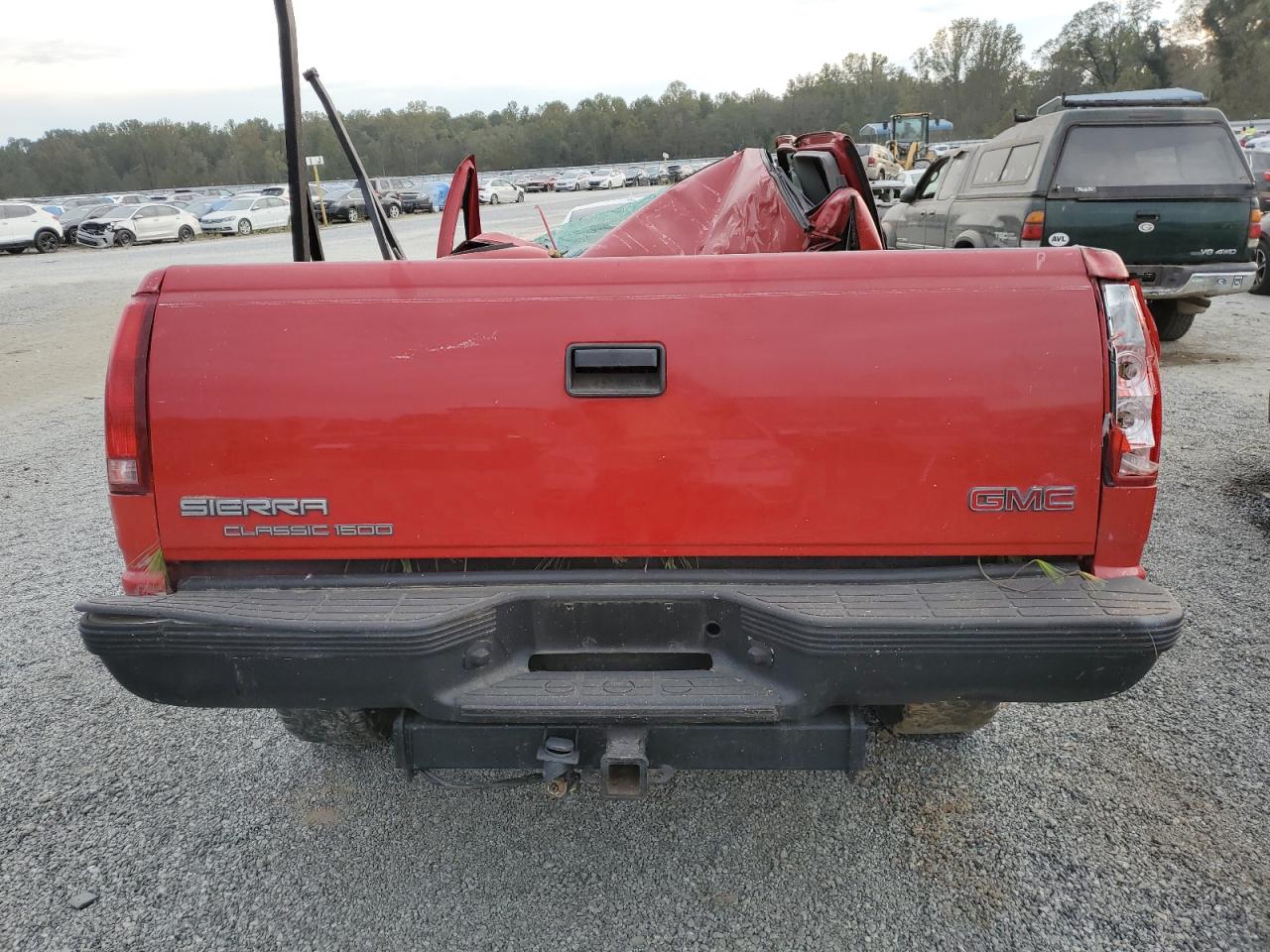 1999 GMC Sierra K1500 VIN: 1GTEK19R3XR511778 Lot: 74724244