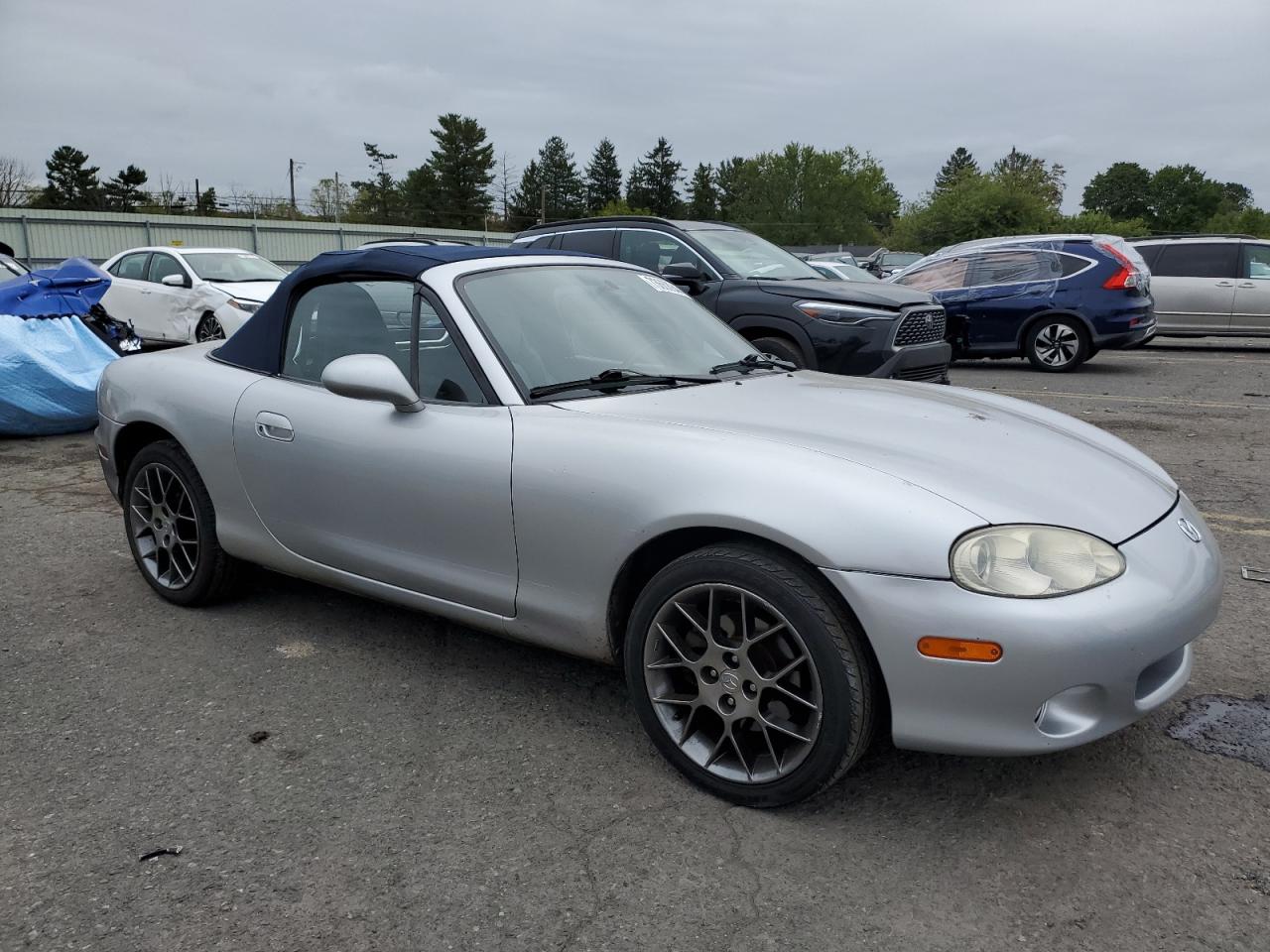 2004 Mazda MX-5 - Image 4