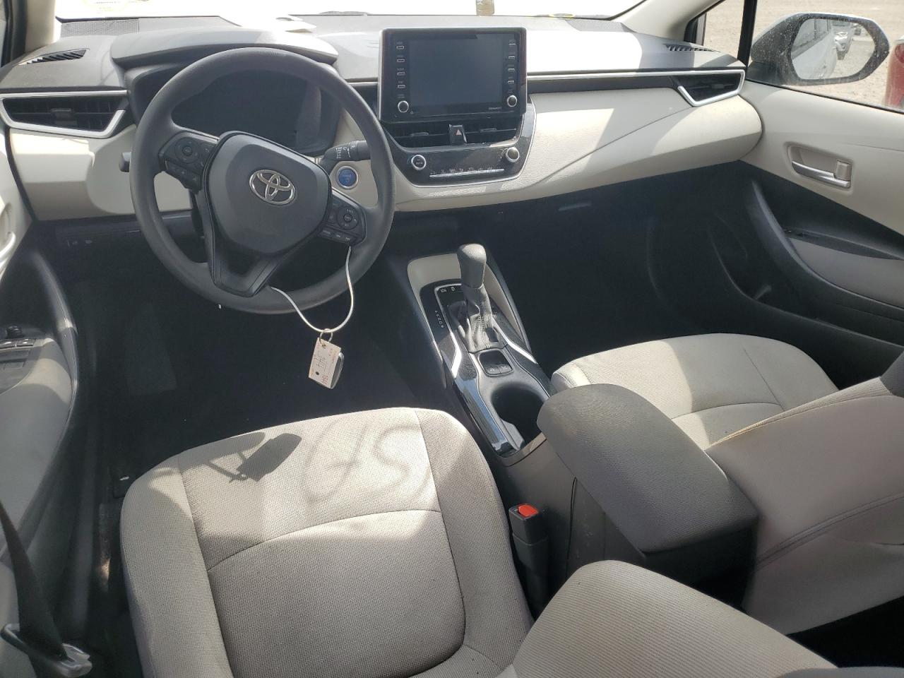 2021 Toyota Corolla Le VIN: JTDEAMDE8MJ033943 Lot: 76171024