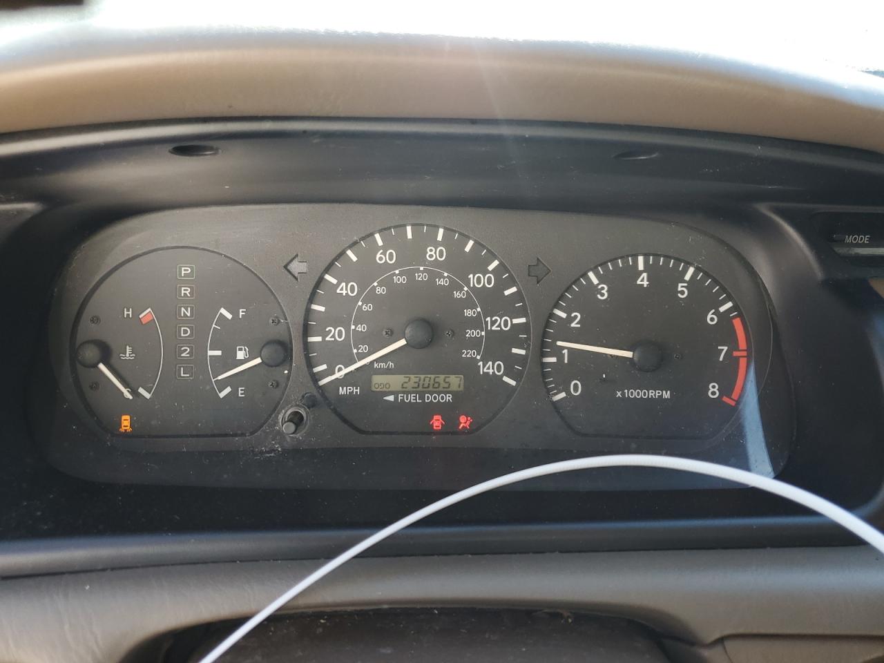 2001 Toyota Camry - Image 9