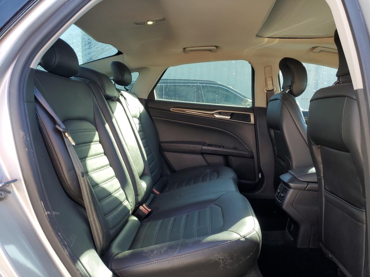 2015 Ford Fusion - Image 10