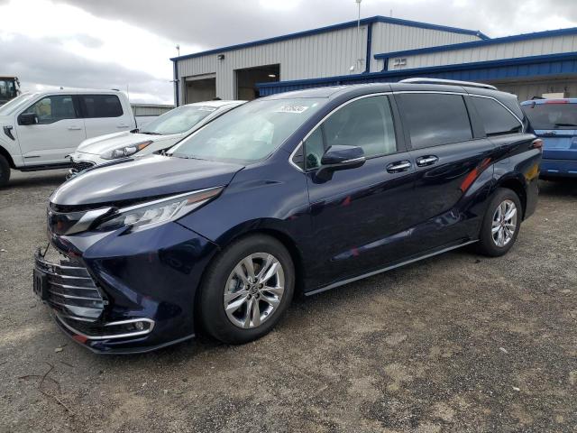  TOYOTA SIENNA 2024 Blue