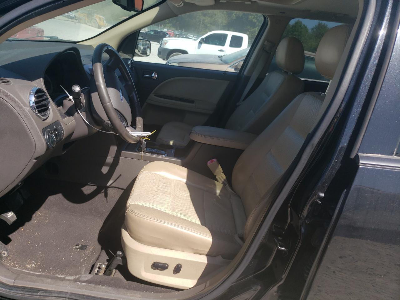 2009 Ford Taurus - Image 7