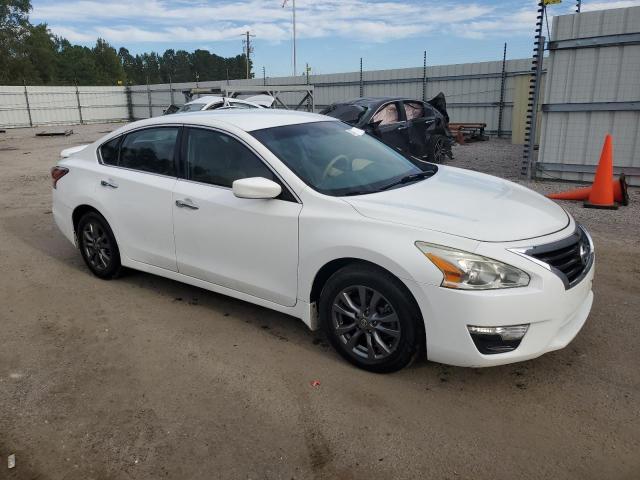  NISSAN ALTIMA 2015 Белый