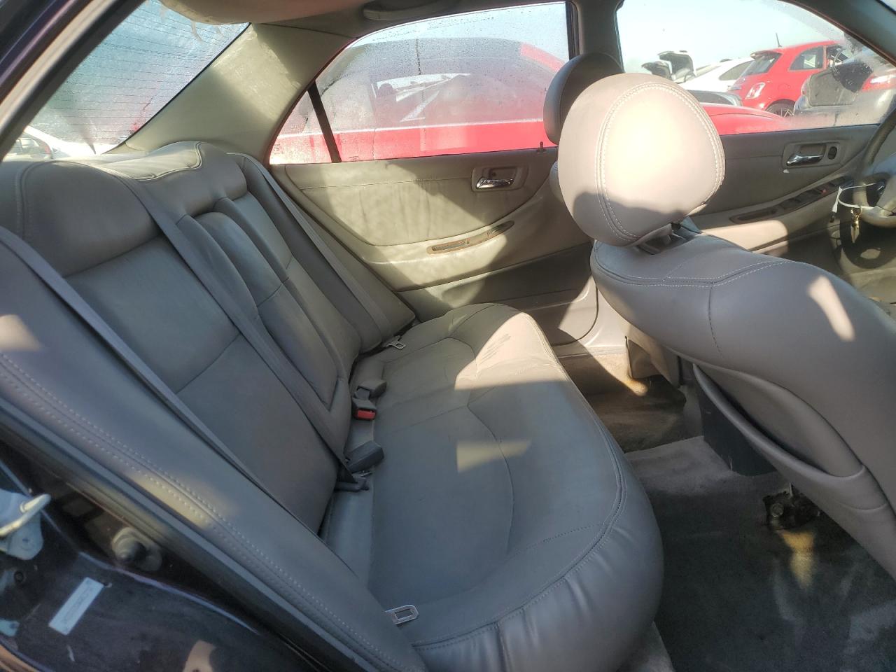 1998 Honda Accord - Image 10
