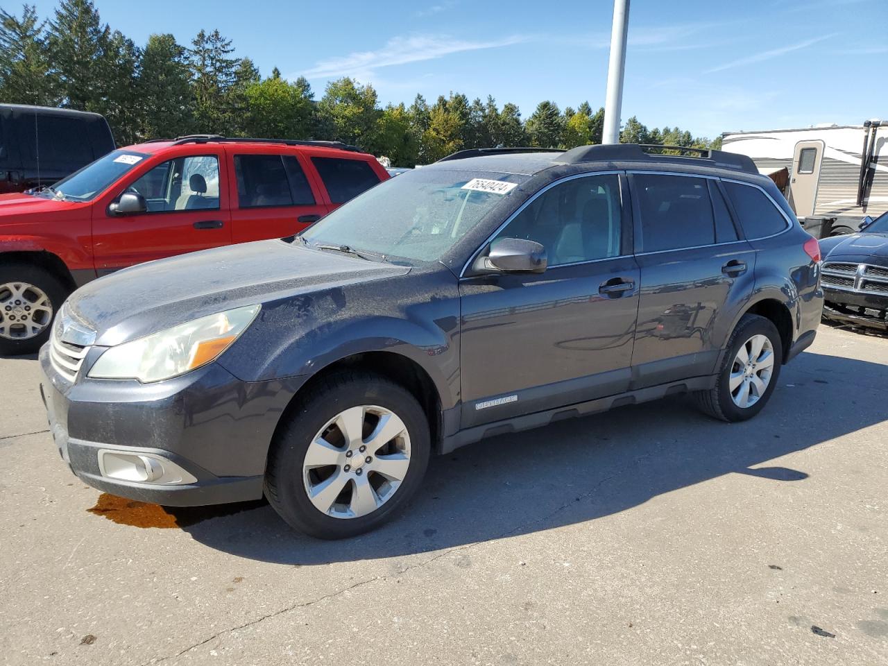 2011 Subaru Outback 2.5I Limited zu verkaufen in Eldridge, IA - Mechanical