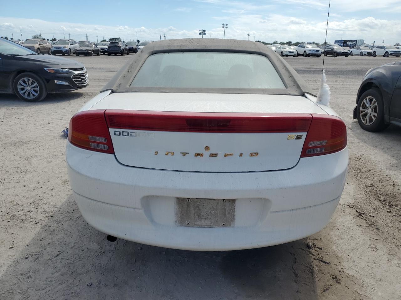 2002 Dodge Intrepid Se VIN: 2B3HD46R92H174511 Lot: 74227064