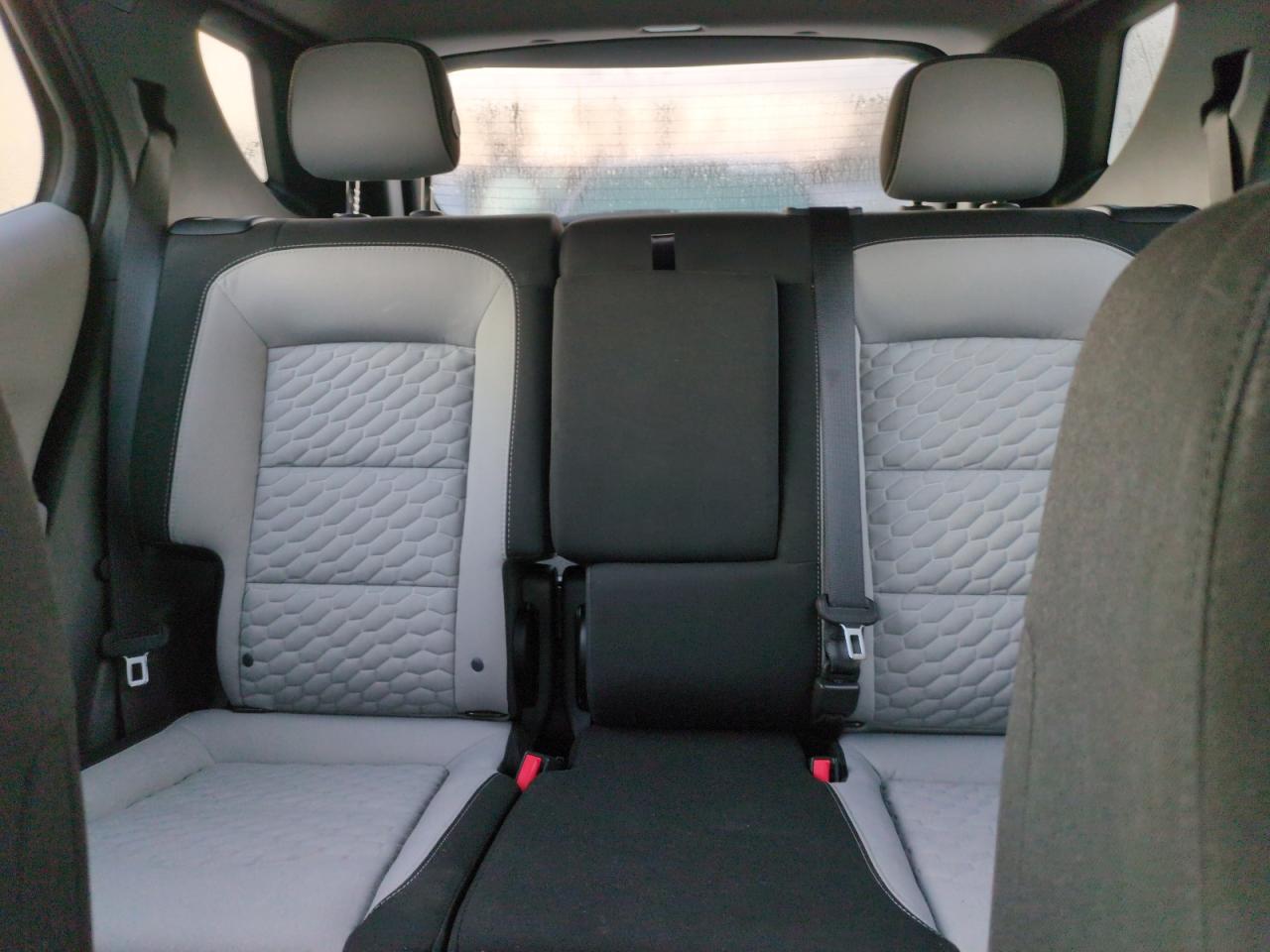 2018 Chevrolet Equinox - Image 10