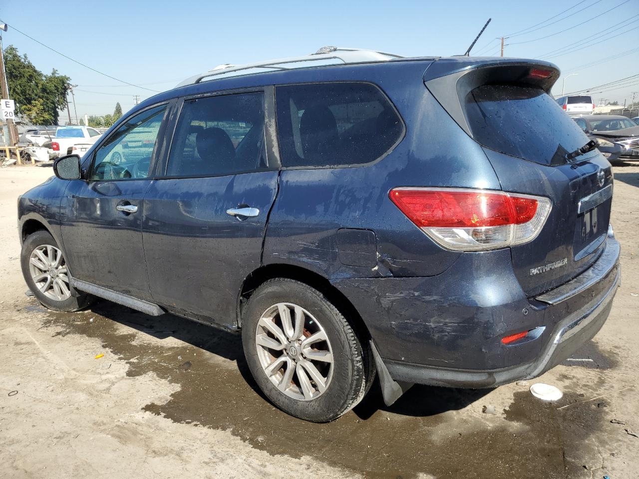 VIN 5N1AR2MN0EC636060 2014 NISSAN PATHFINDER no.2