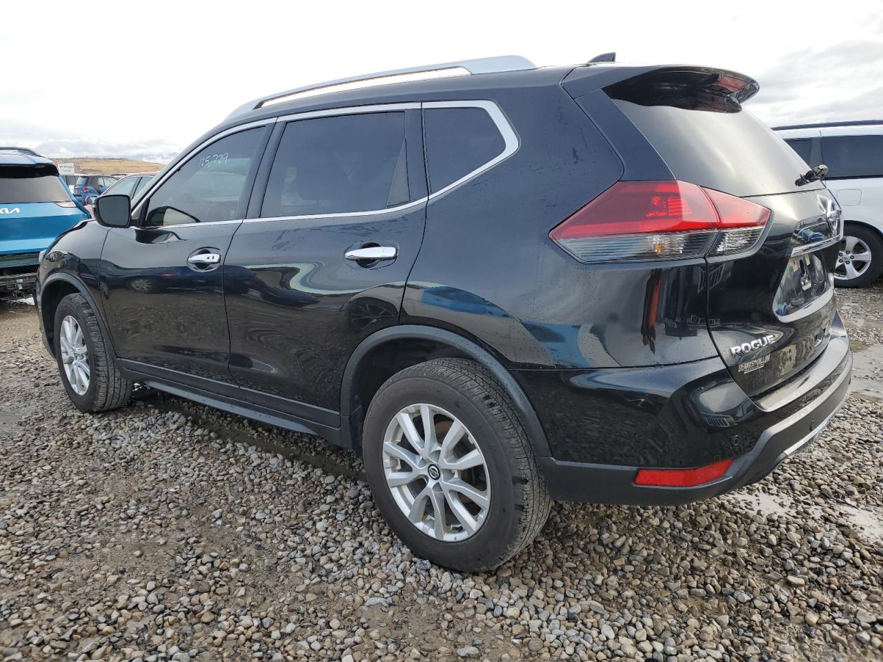 2019 Nissan Rogue - Image 2