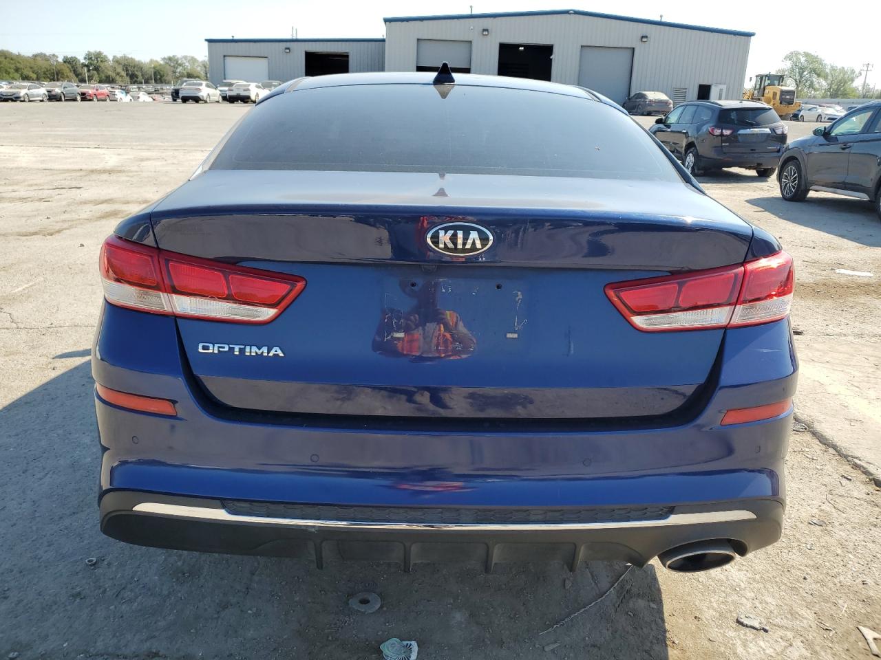 5XXGT4L35KG359350 2019 Kia Optima Lx