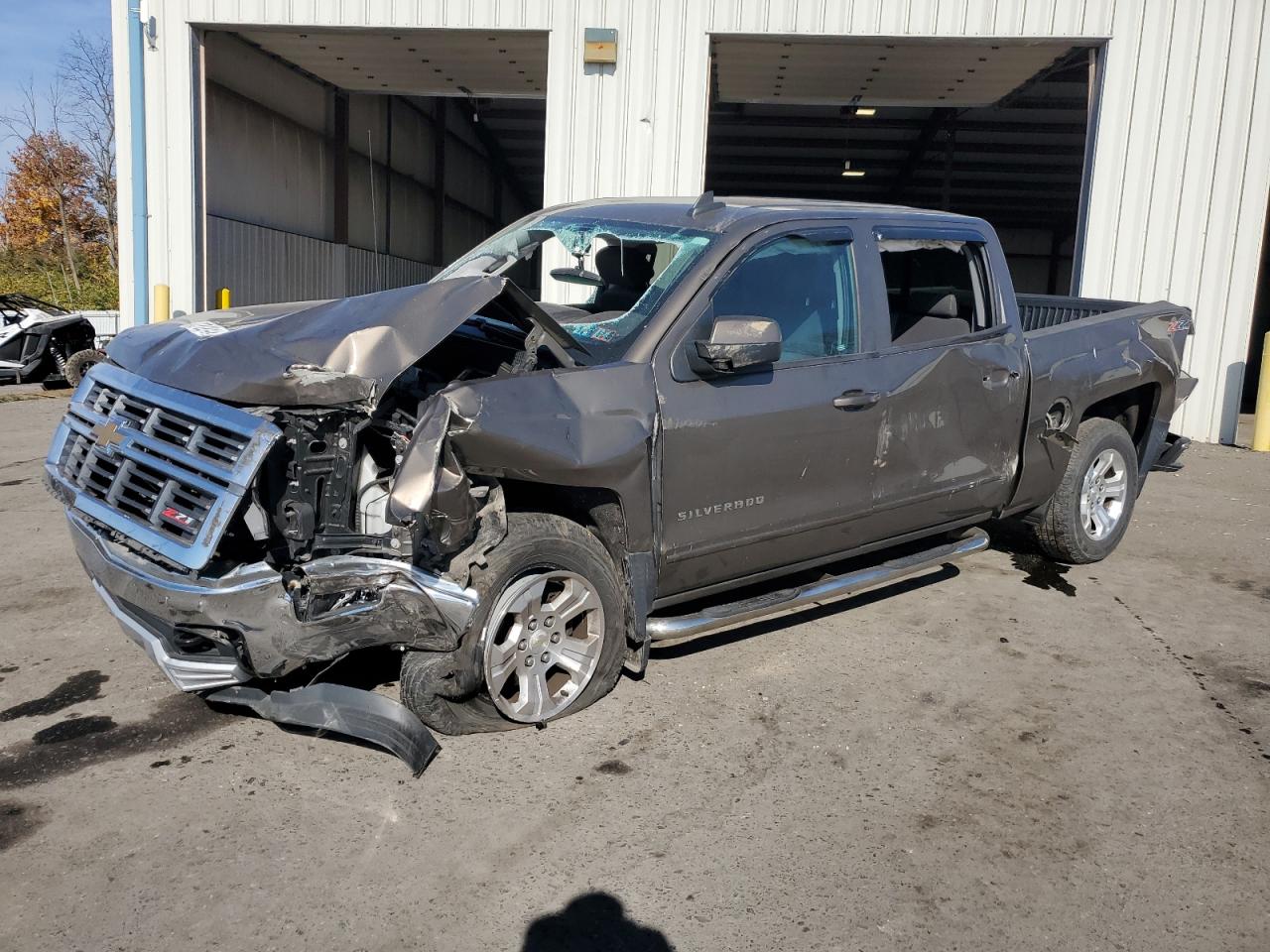 2015 Chevrolet Silverado K1500 Lt   for Sale in Pennsburg, PA - Front End