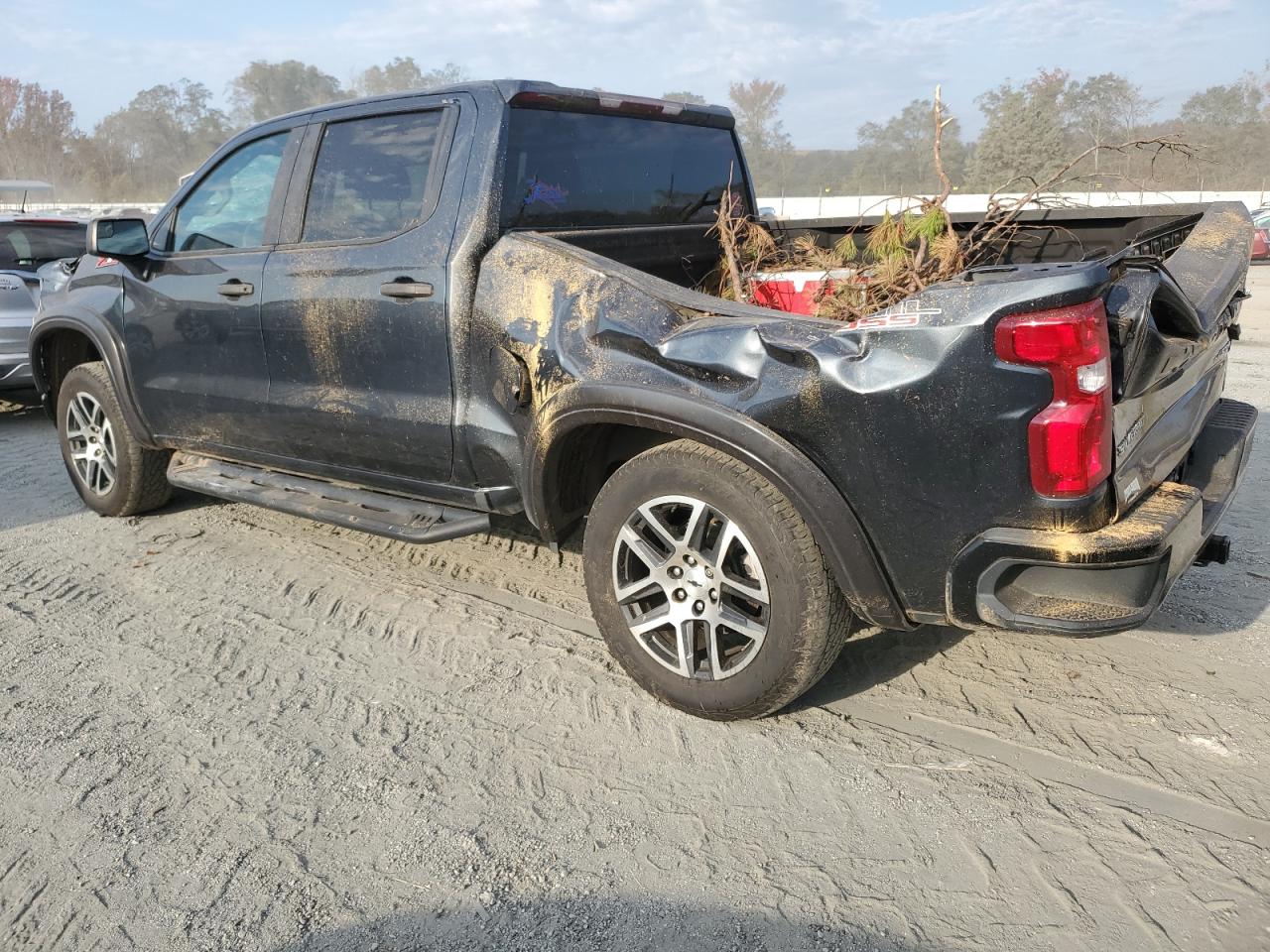 2019 Chevrolet Silverado - Image 2