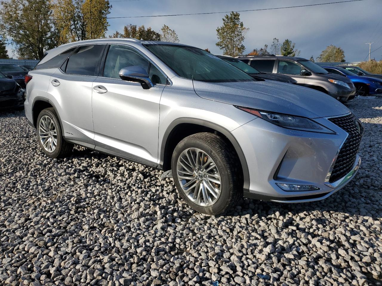 2022 Lexus RX - Image 4