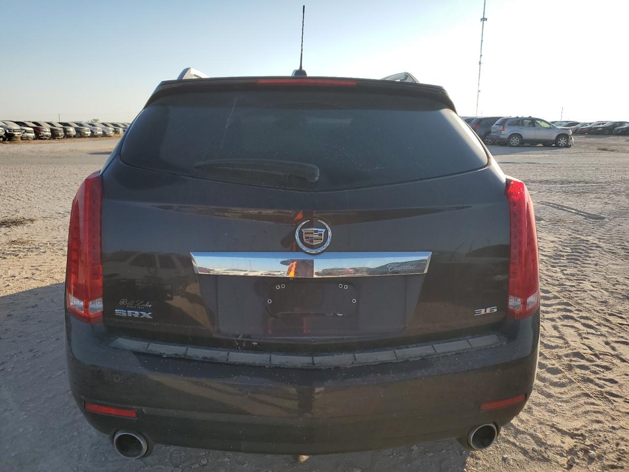 2015 Cadillac SRX - Image 6