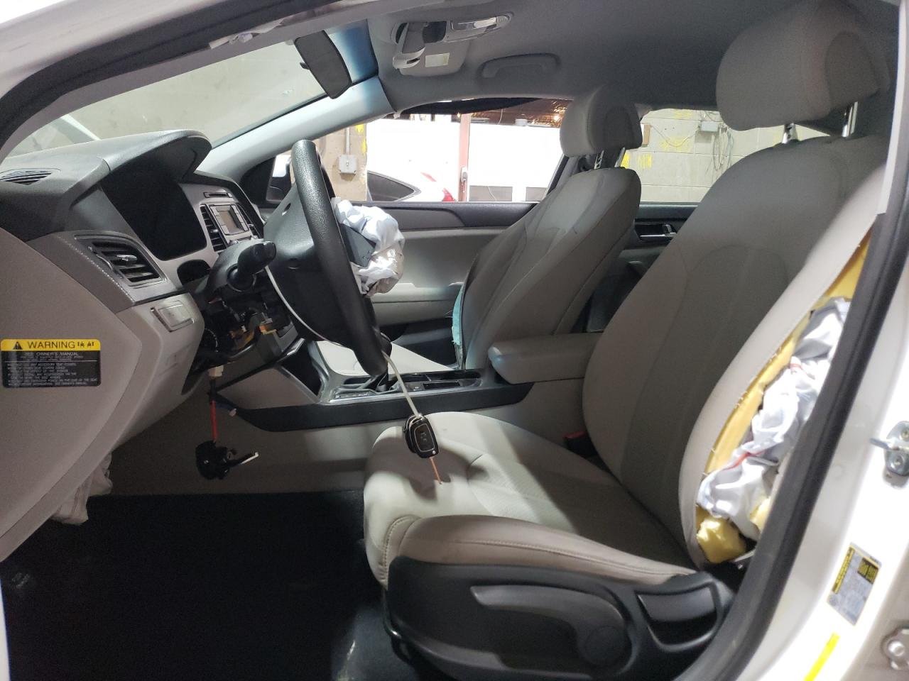 2015 Hyundai Sonata - Image 7