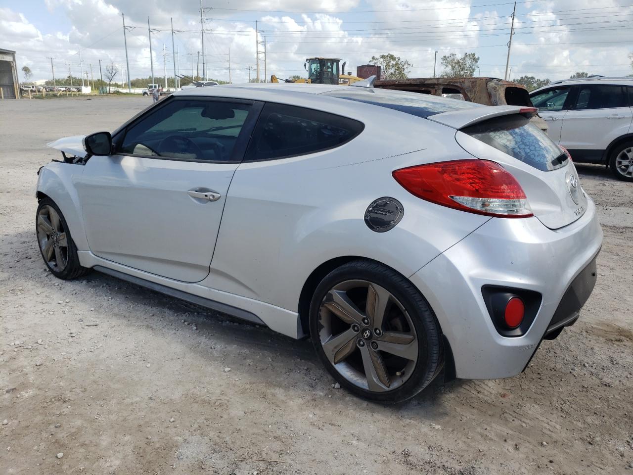 2015 Hyundai Veloster - Image 2