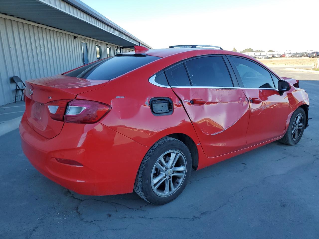 2018 Chevrolet Cruze - Image 3