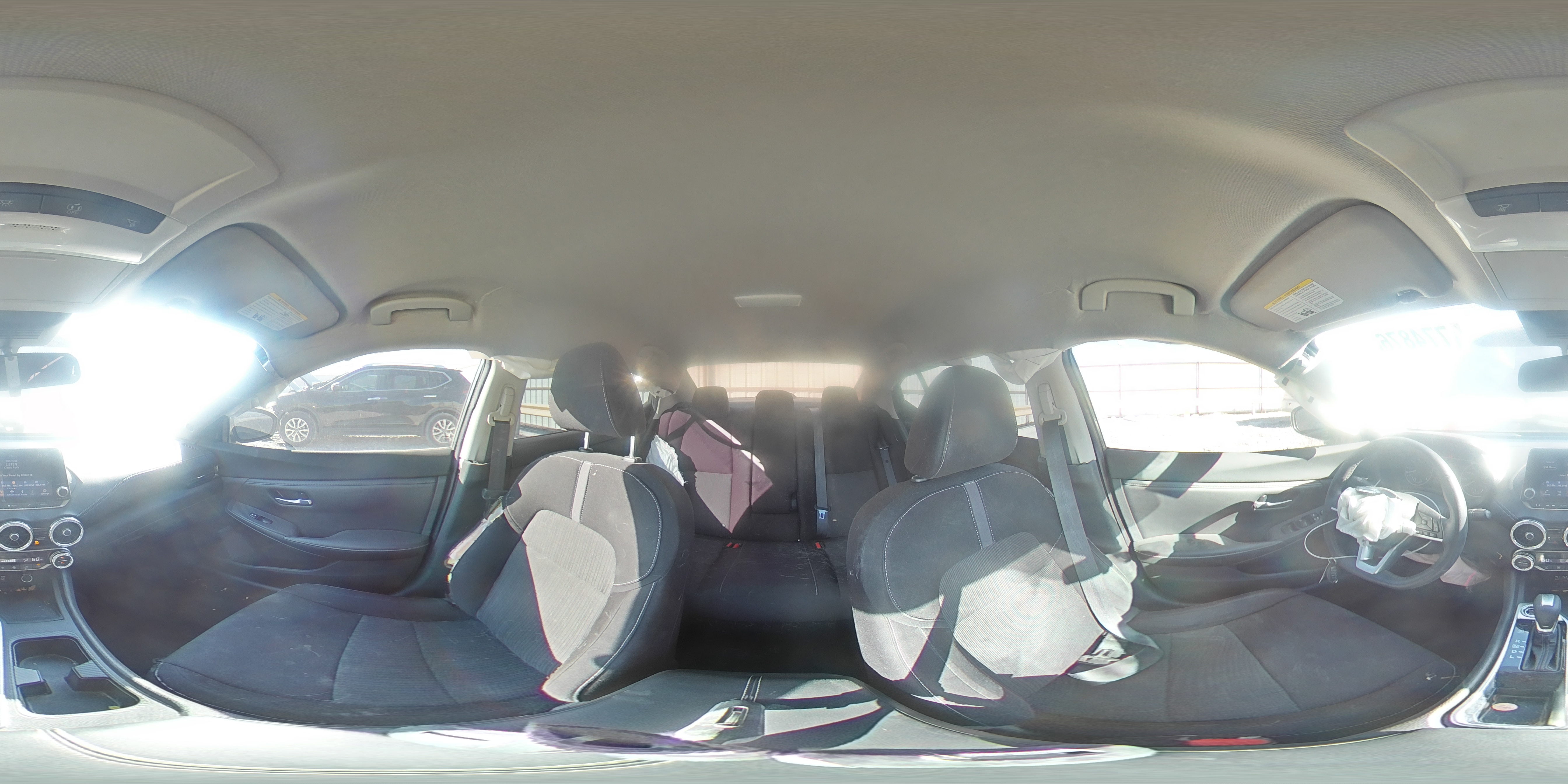 2021 Nissan Sentra - Image 12