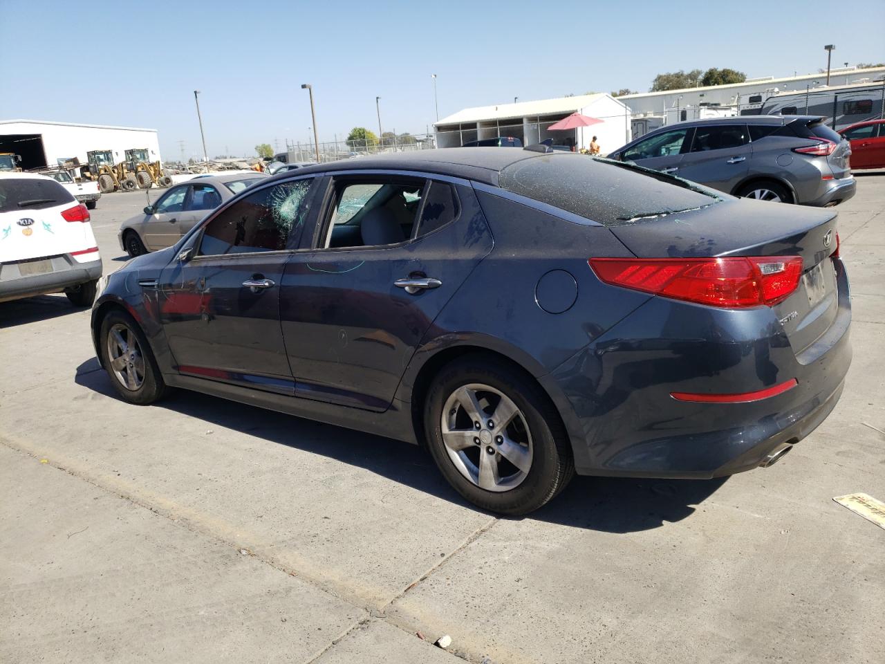 KNAGM4A72F5560309 2015 KIA OPTIMA - Image 2