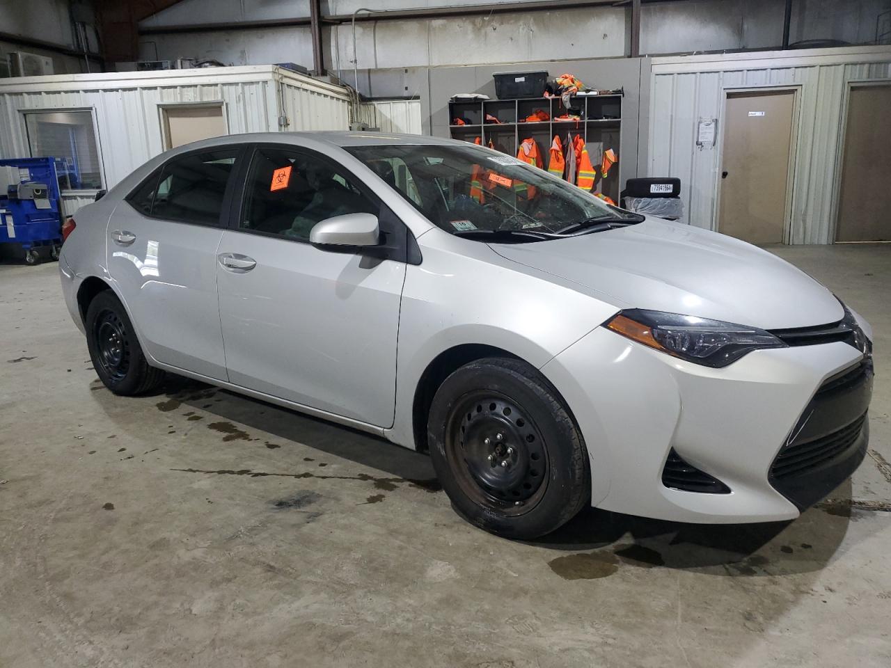 2017 Toyota Corolla - Image 4