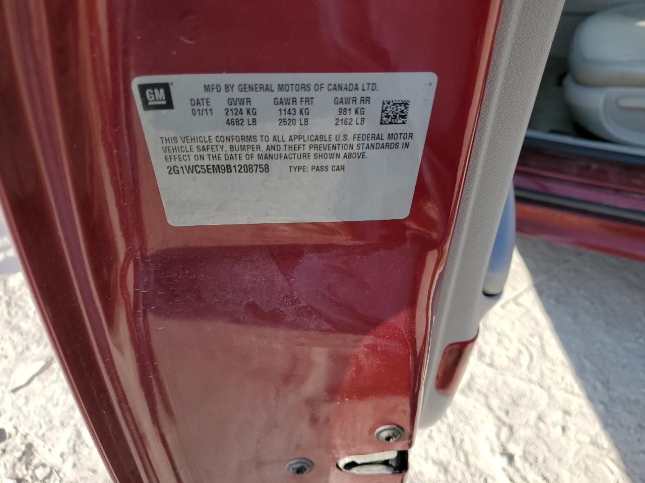 2011 Chevrolet Impala - Image 12