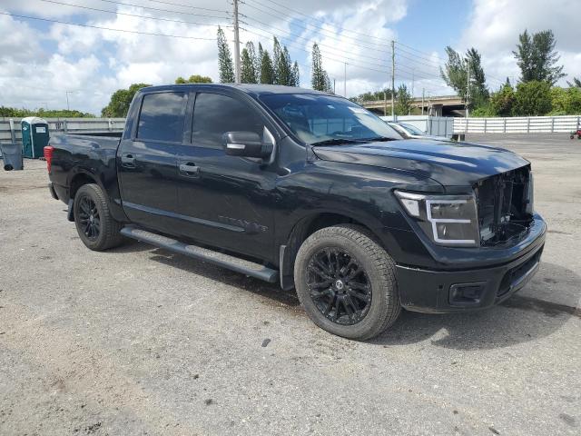  NISSAN TITAN 2019 Черный