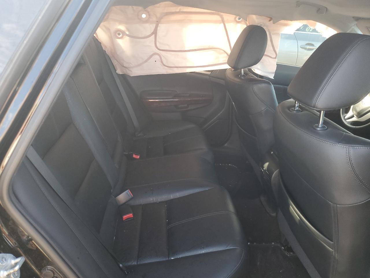 2010 Honda Accord - Image 10