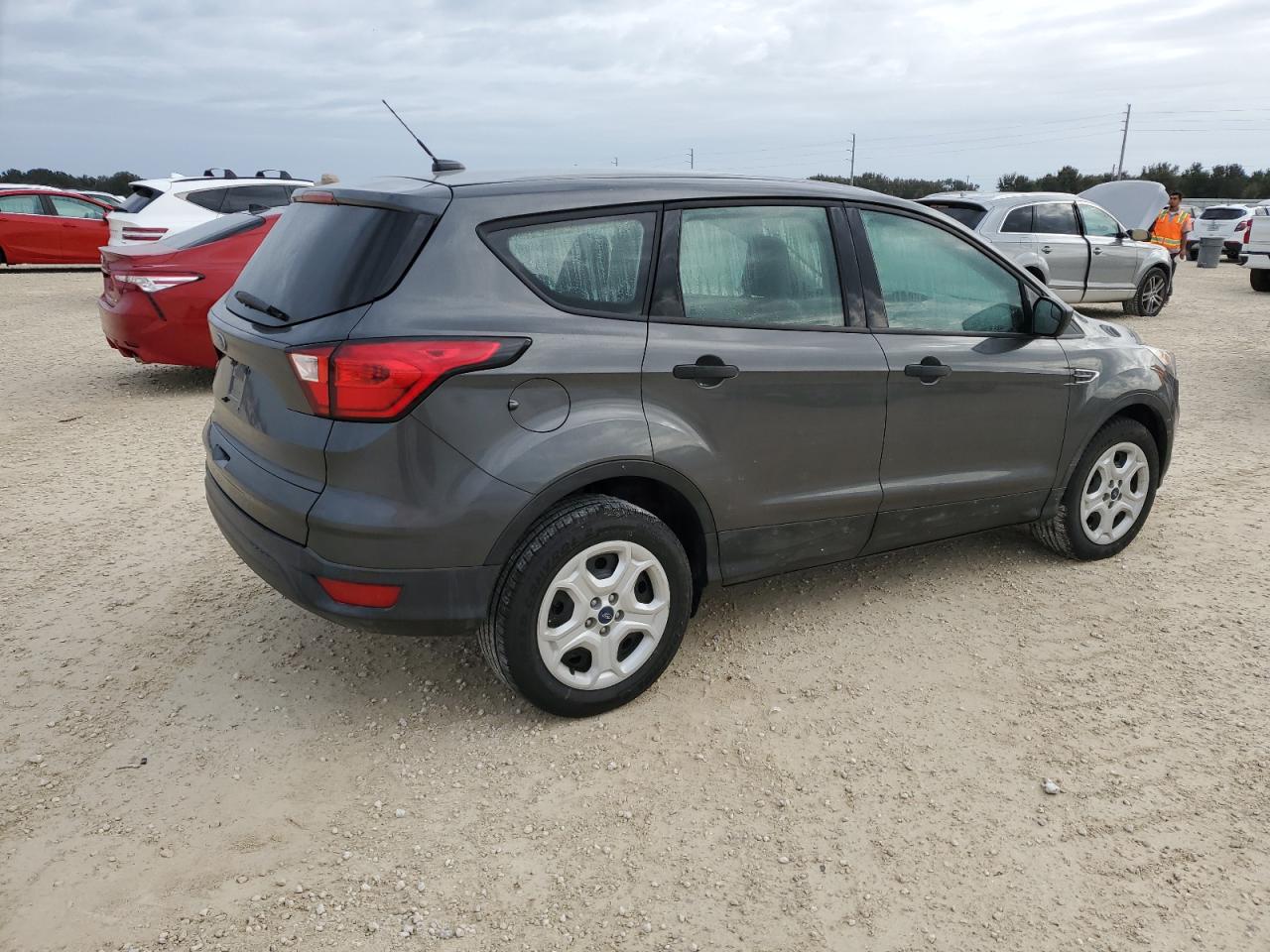 2019 Ford Escape - Image 3