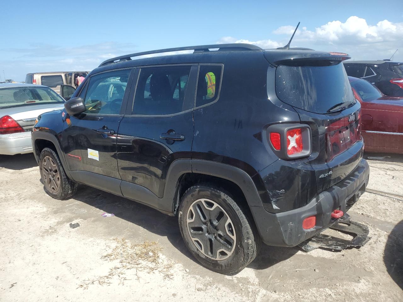 VIN ZACCJBCT2FPC14017 2015 JEEP RENEGADE no.2