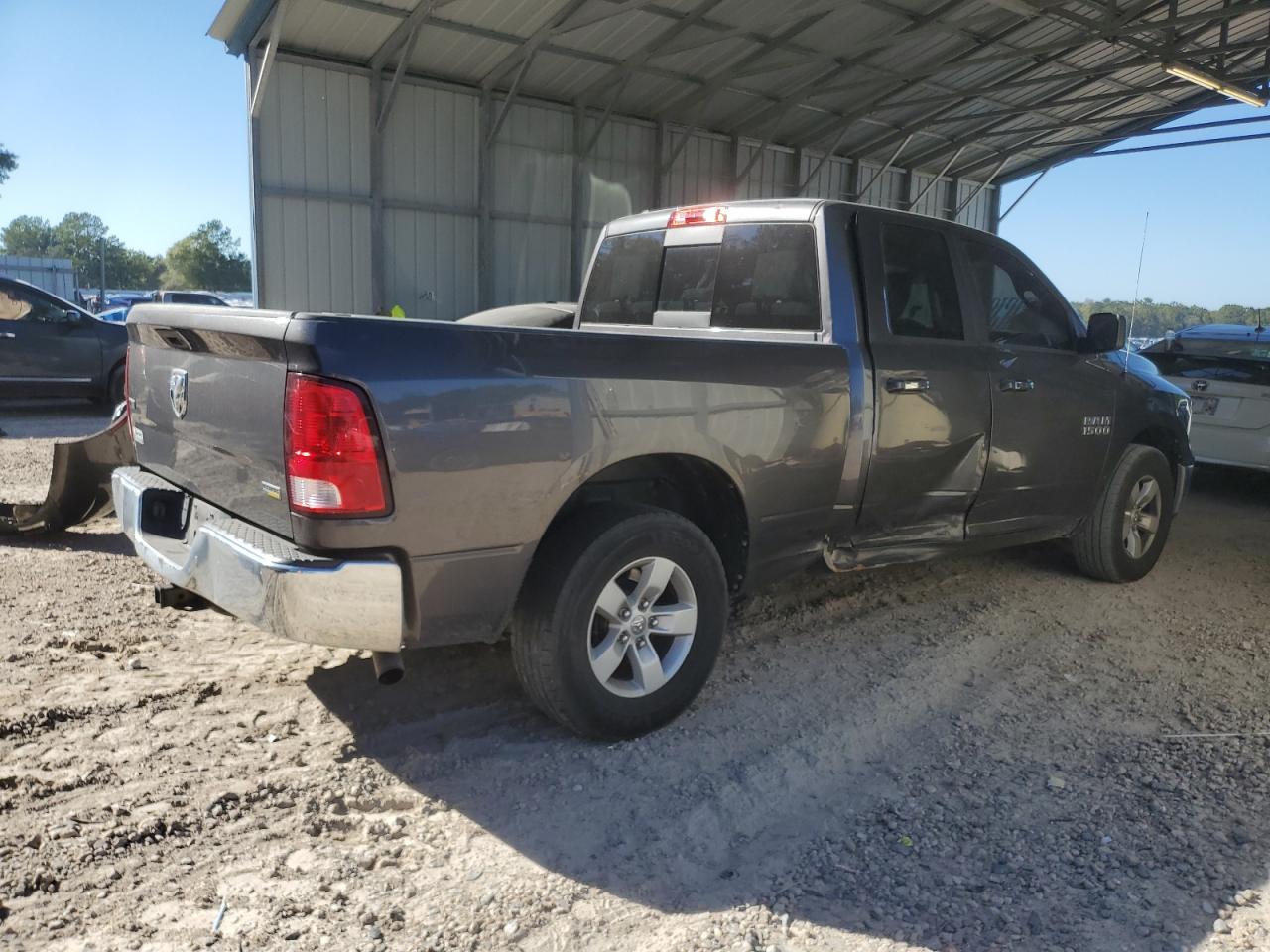 2017 RAM 1500 - Image 3