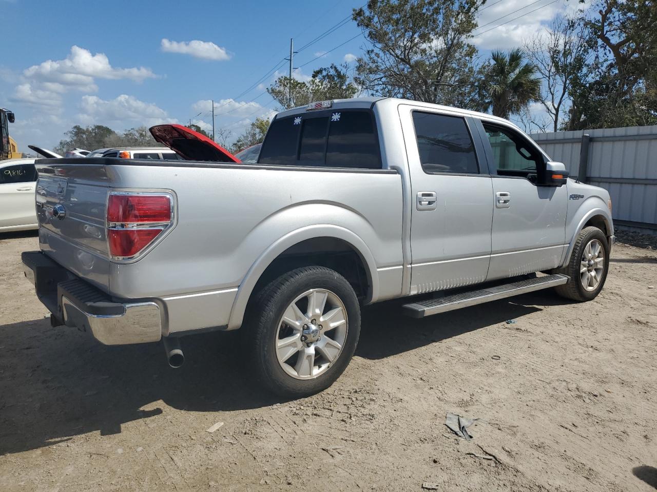 2013 Ford F150 Supercrew VIN: 1FTFW1CF3DKE43221 Lot: 77527664