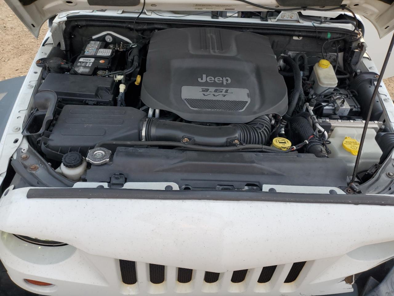 2012 Jeep Wrangler - Image 12