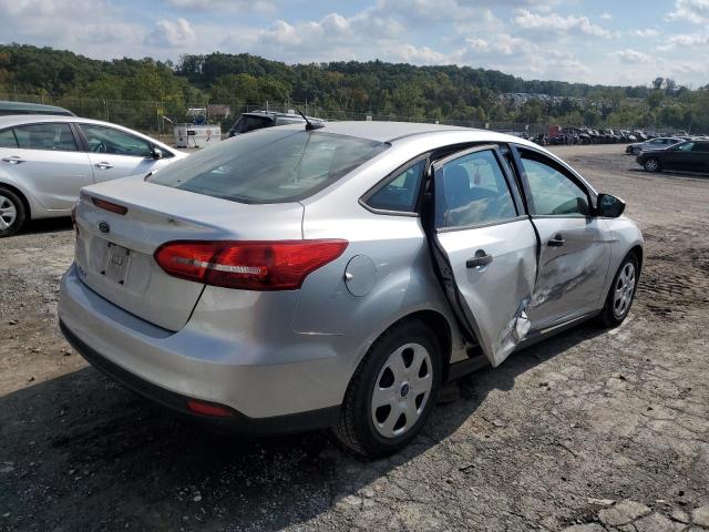  FORD FOCUS 2017 Silver