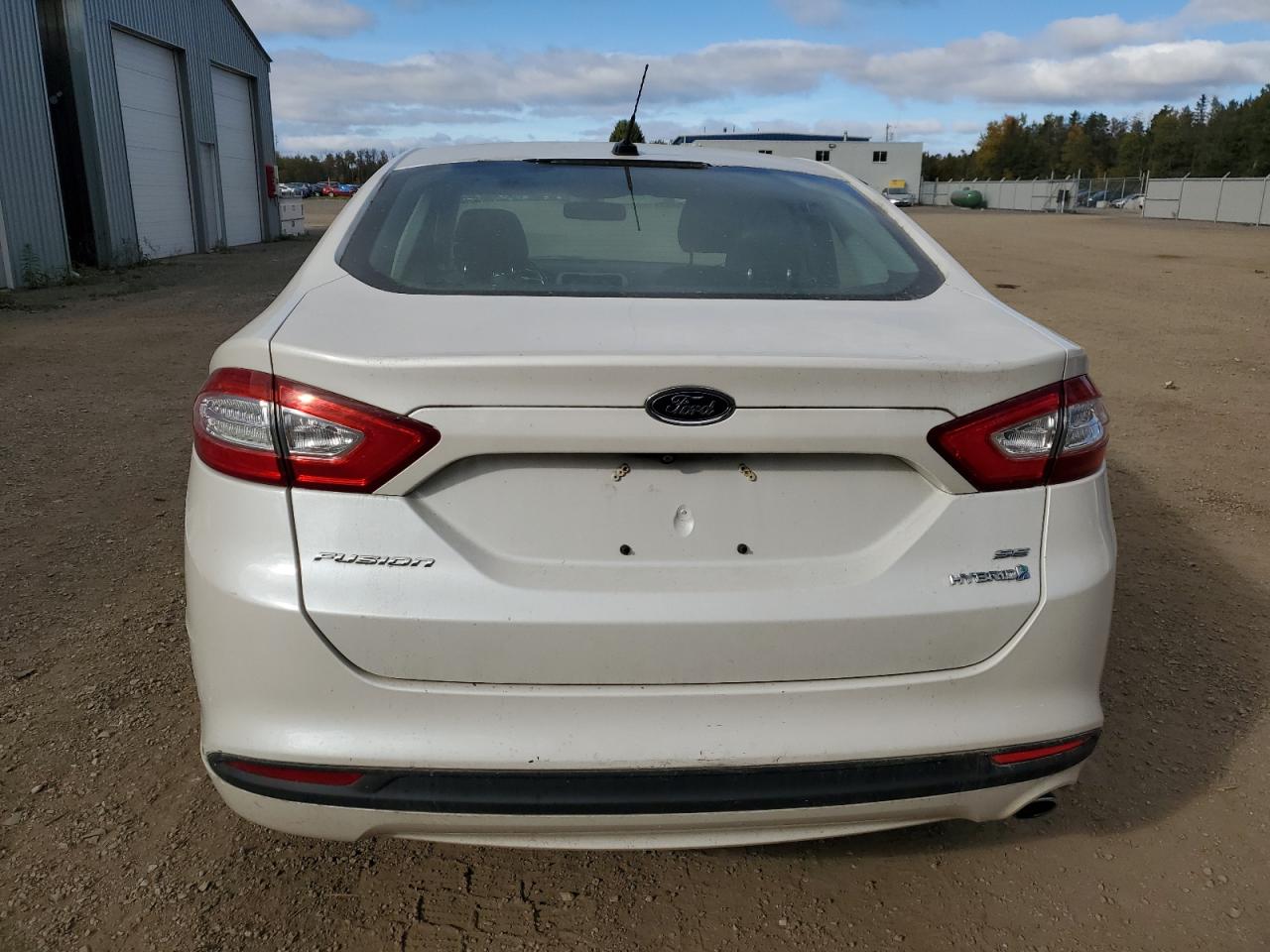 2015 Ford Fusion Se Hybrid VIN: 3FA6P0LU5FR147952 Lot: 74174304