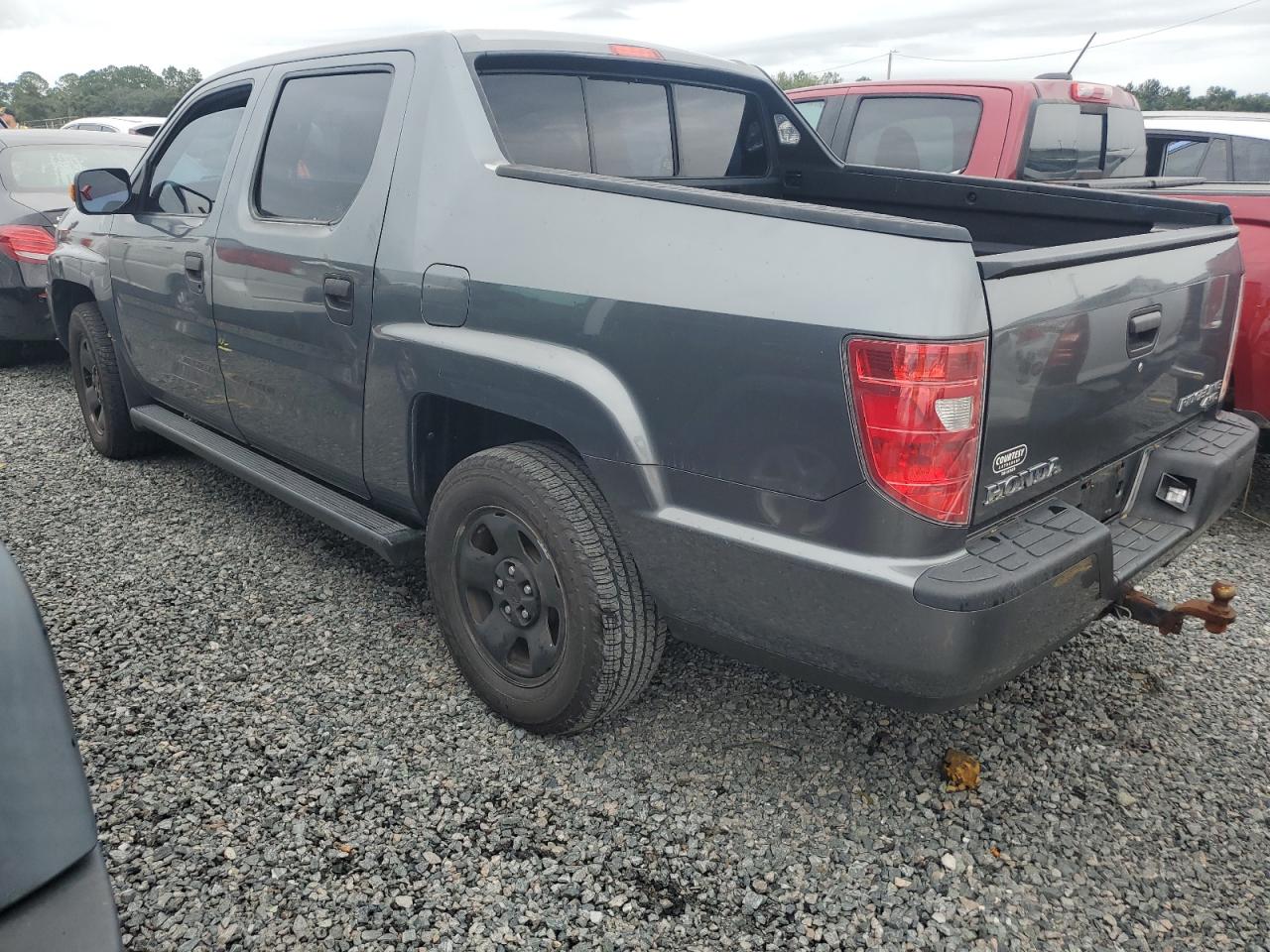 2011 Honda Ridgeline - Image 2