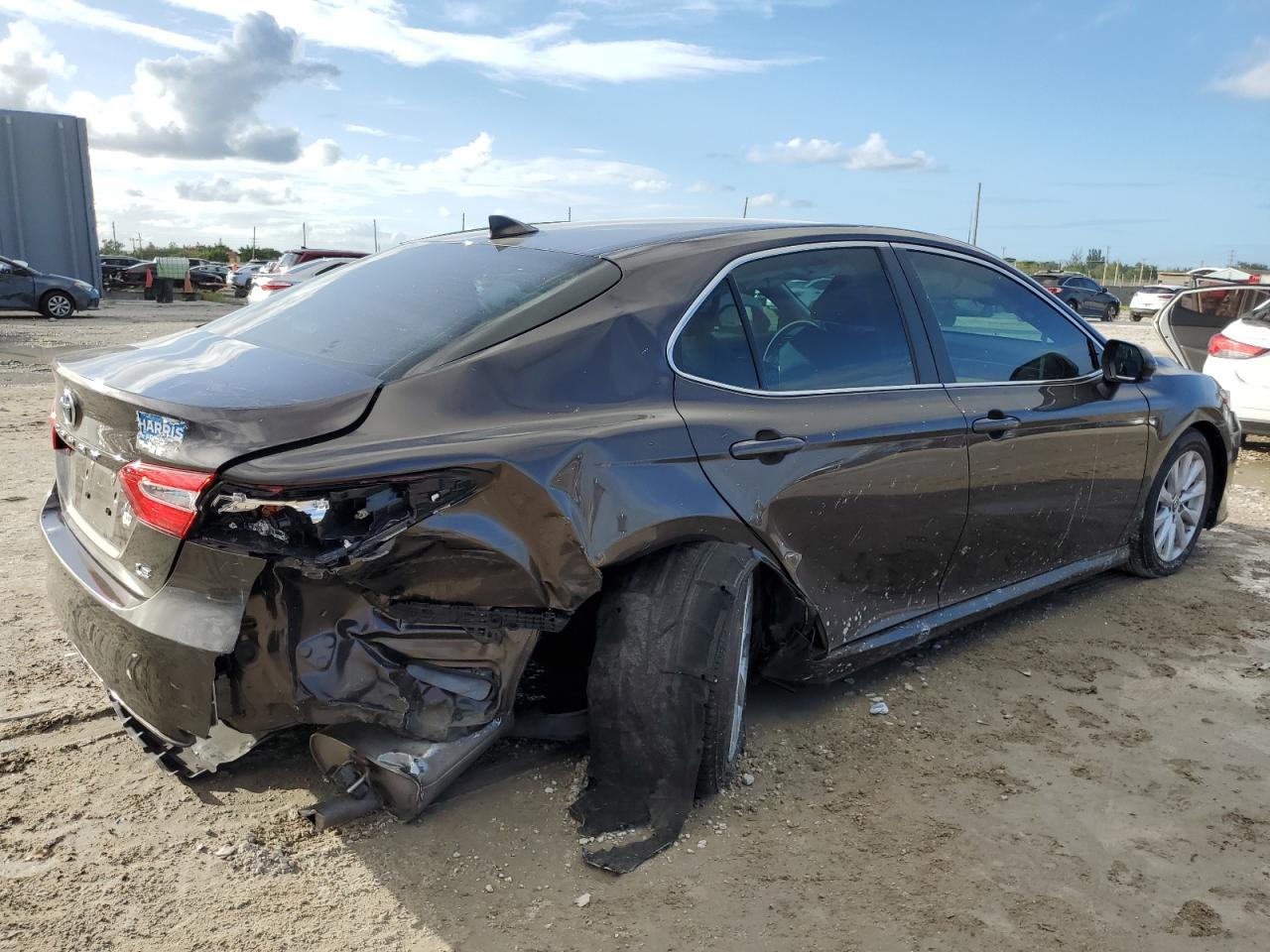 2019 Toyota Camry - Image 3