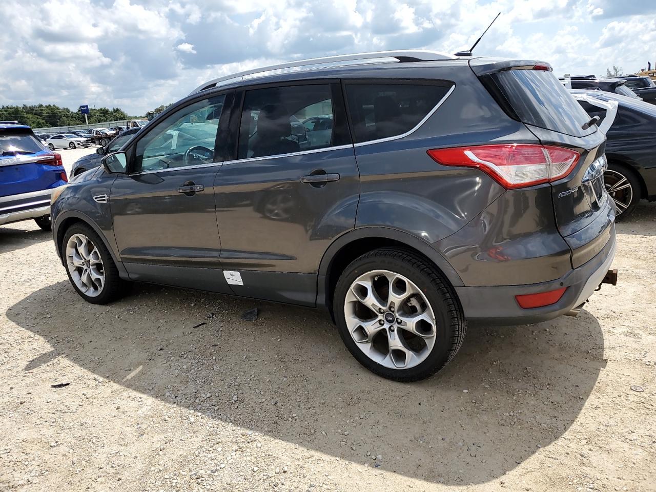 2015 Ford Escape - Image 2
