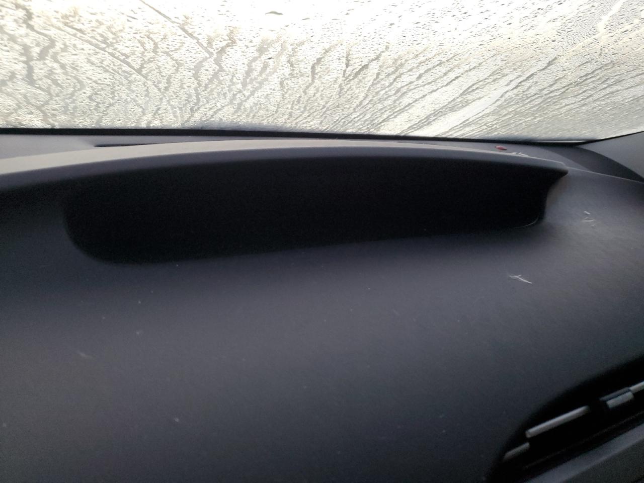 2014 Toyota Prius - Image 9