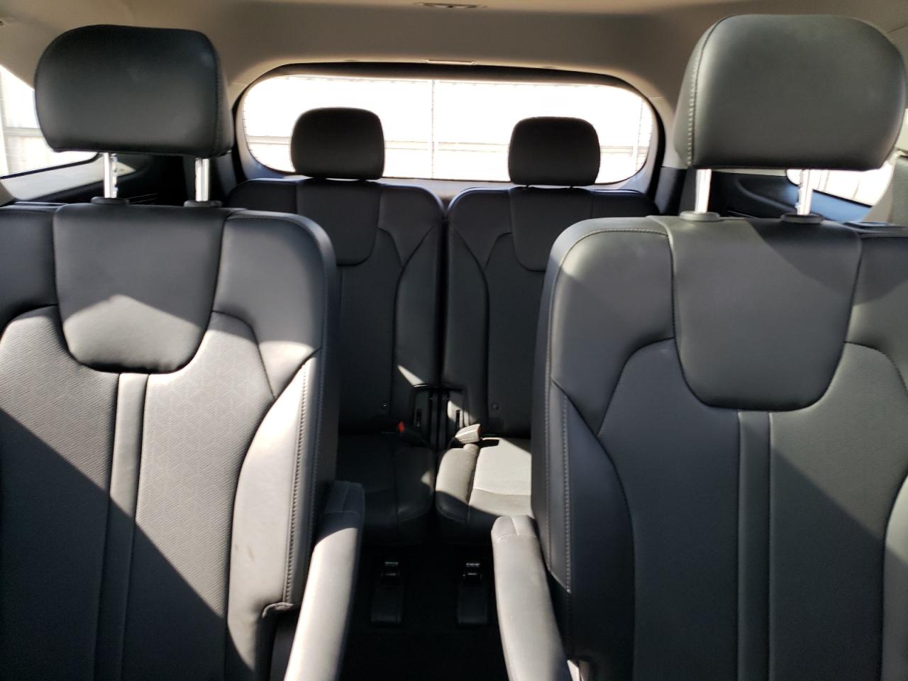 2023 Kia Sorento - Image 10