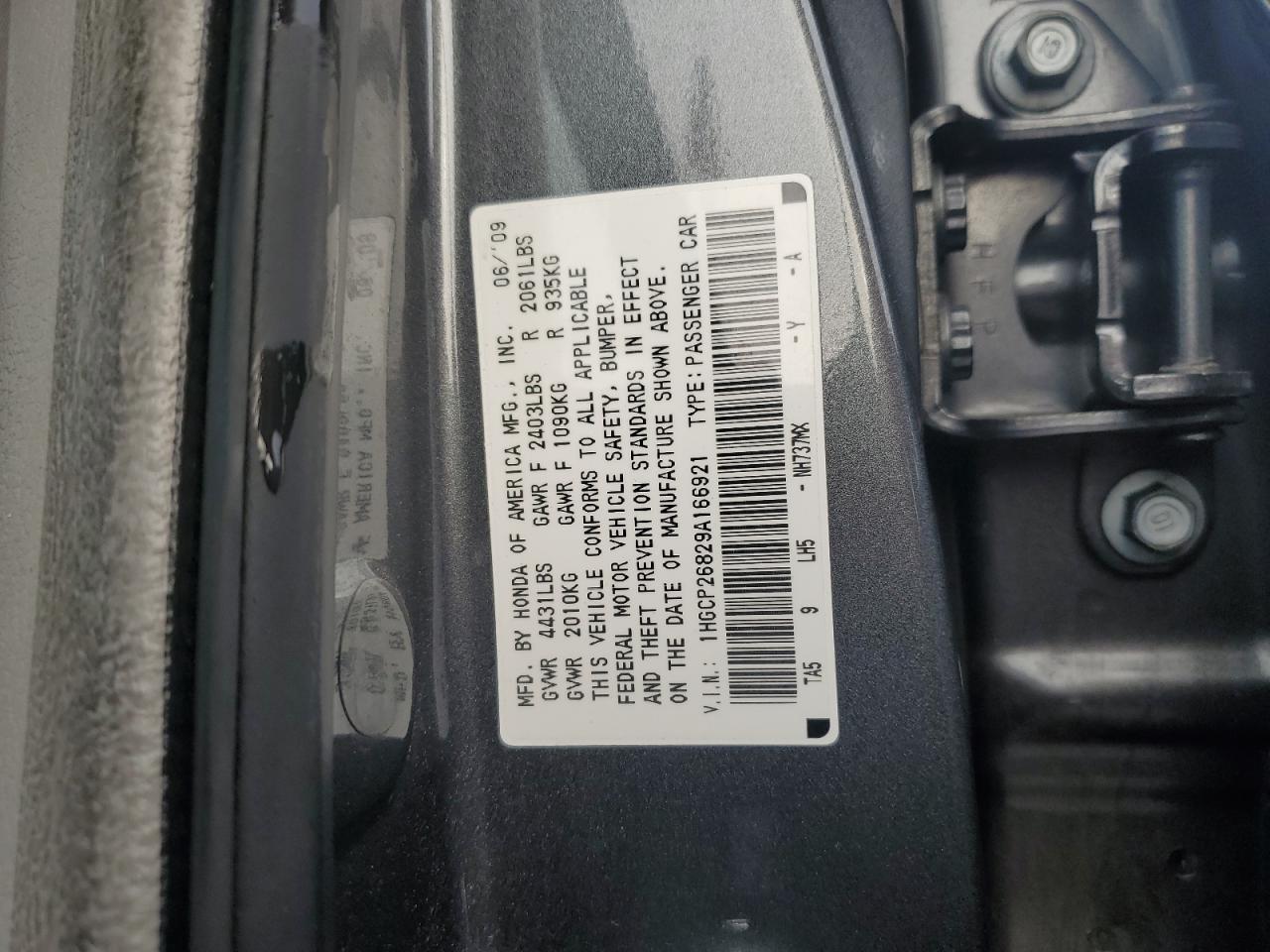 2009 Honda Accord - Image 13