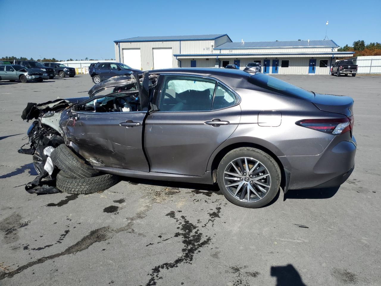 2024 Toyota Camry - Image 2